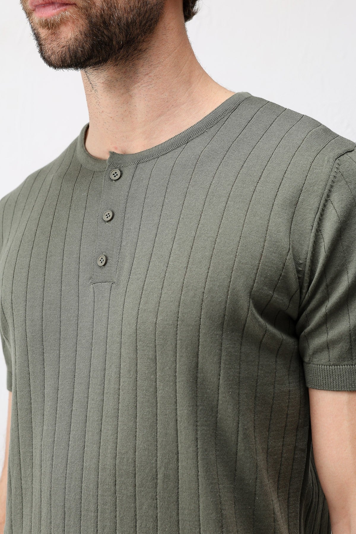 Textured Men's Knit T-Shirt