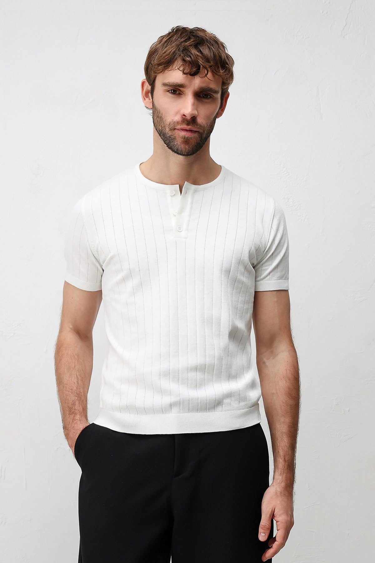 Textured Men's Knit T-Shirt