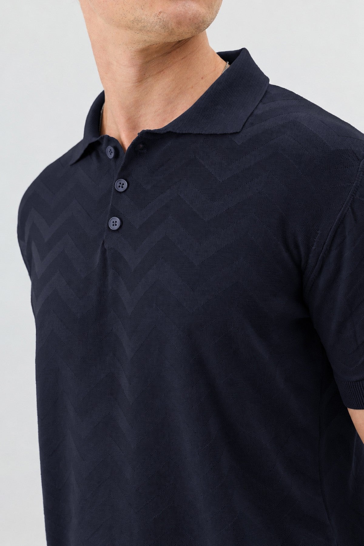 Men's T-Shirt with a Polo Collar and Zigzag Pattern
