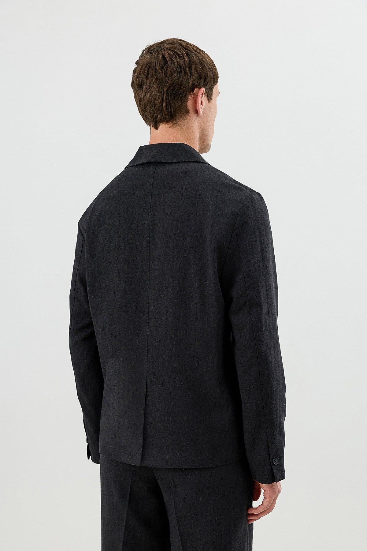 Linen-Blend Double-Breasted Relaxed-Fit Jacket