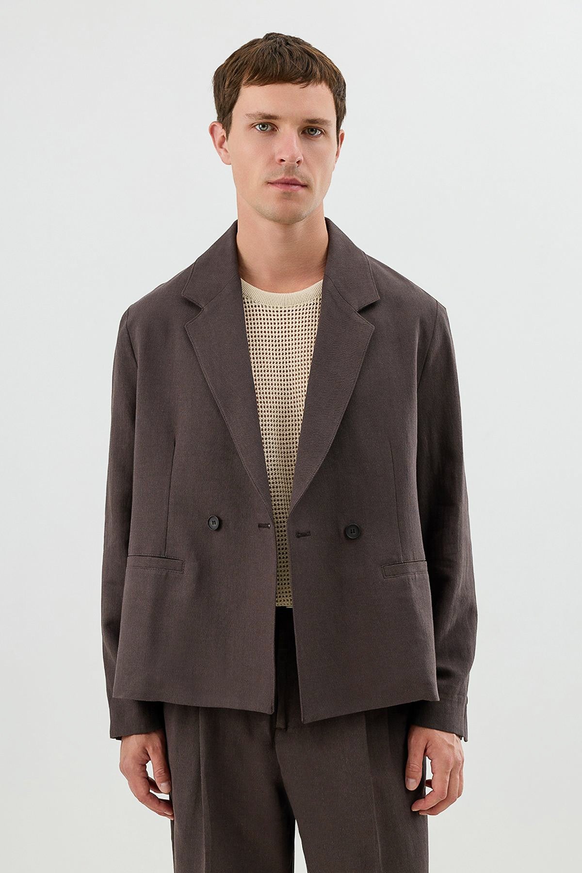 Linen-Blend Double-Breasted Relaxed-Fit Jacket