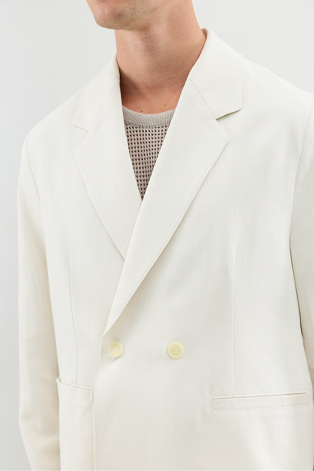 Linen-Blend Double-Breasted Relaxed-Fit Jacket