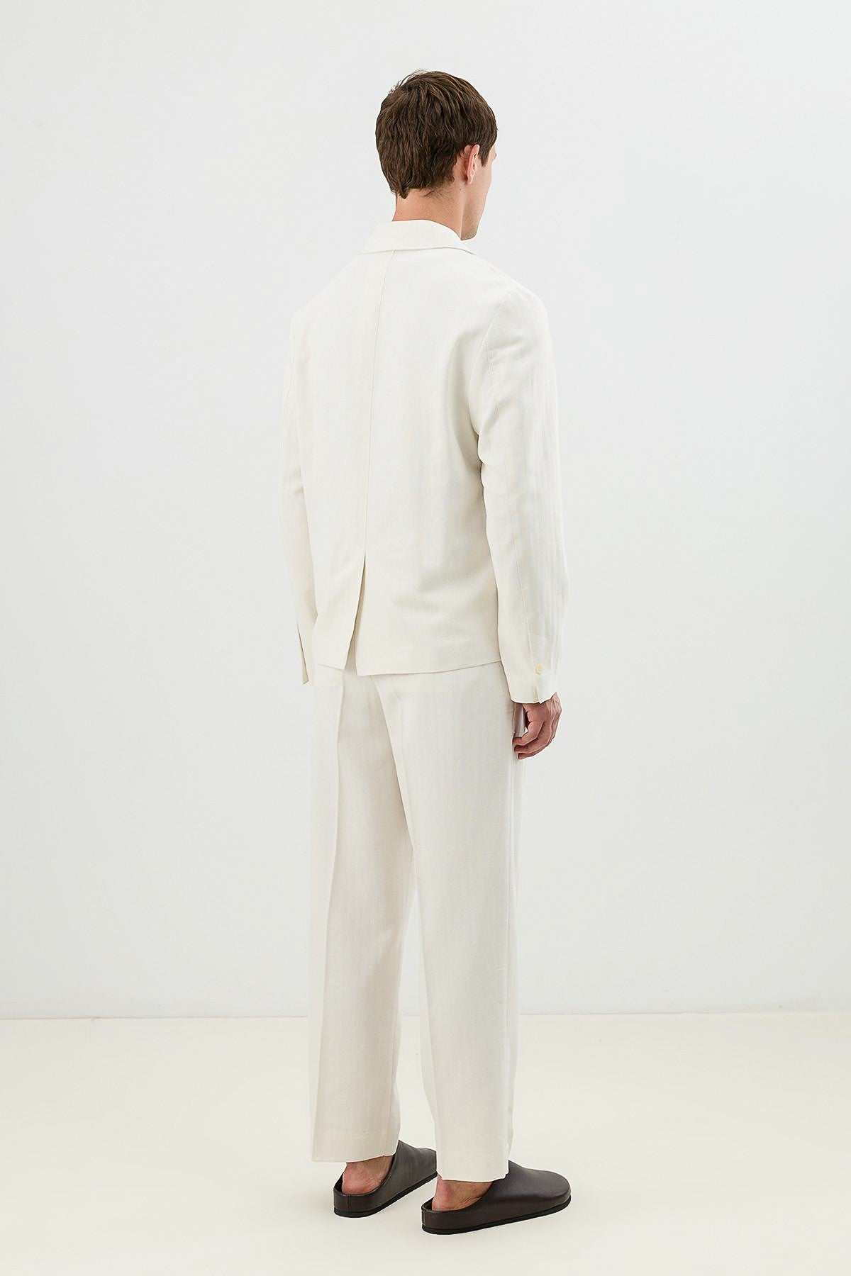 Linen-Blend Double-Breasted Relaxed-Fit Jacket