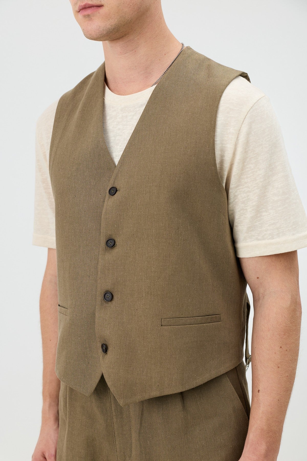 Antioch Men's Vest with Linen Blend and Herringbone Pattern