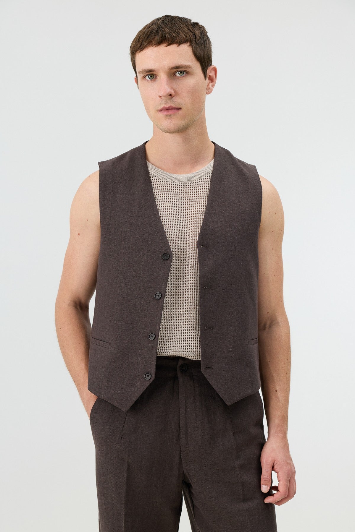 Antioch Men's Vest with Linen Blend and Herringbone Pattern