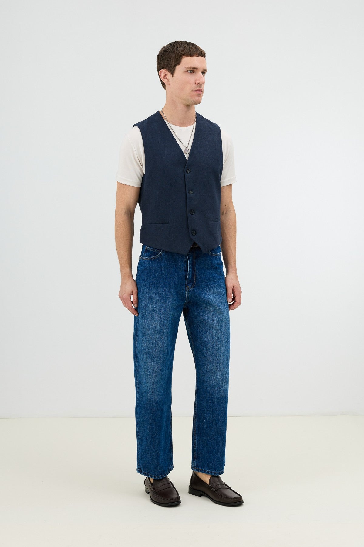 Antioch Men's Vest with Linen Blend and Herringbone Pattern