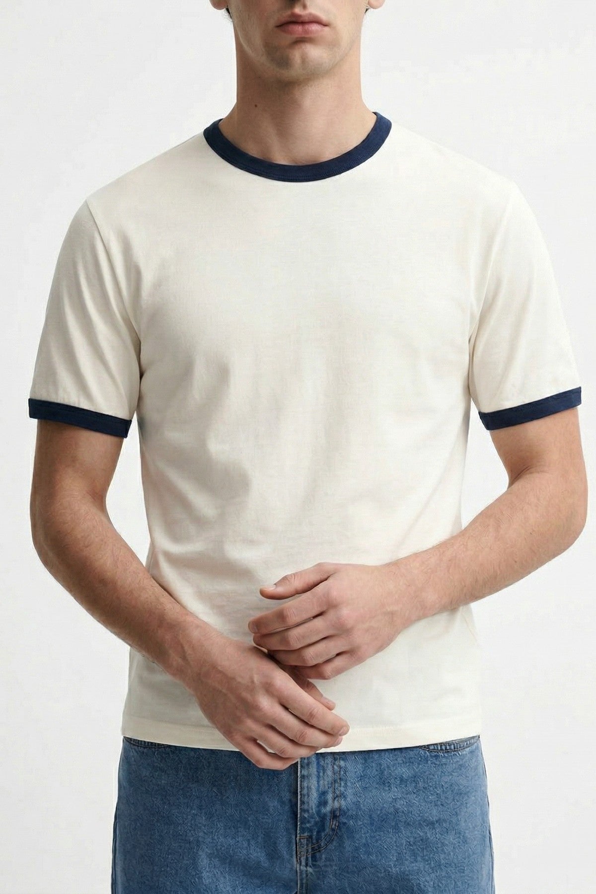 Men's T-Shirt with Contrast Collar