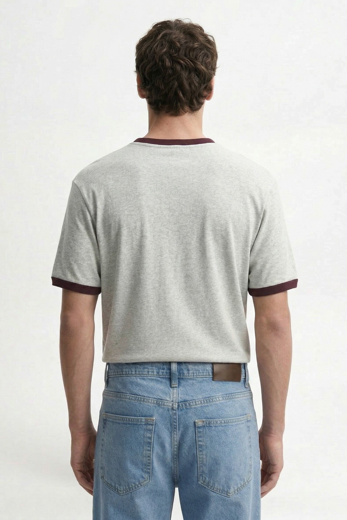 Men's T-Shirt with Contrast Collar