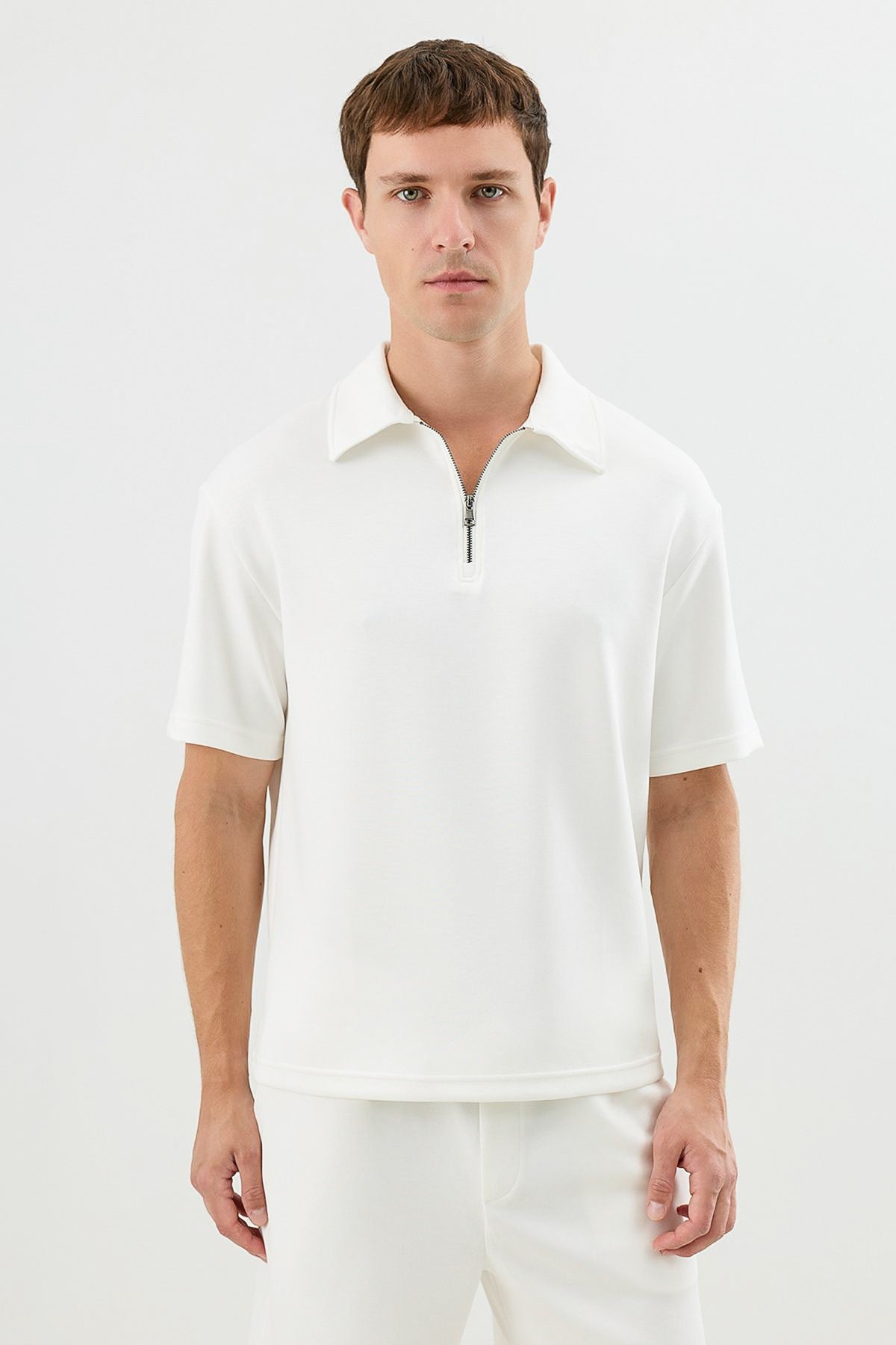 Basic Polo-Neck T-Shirt