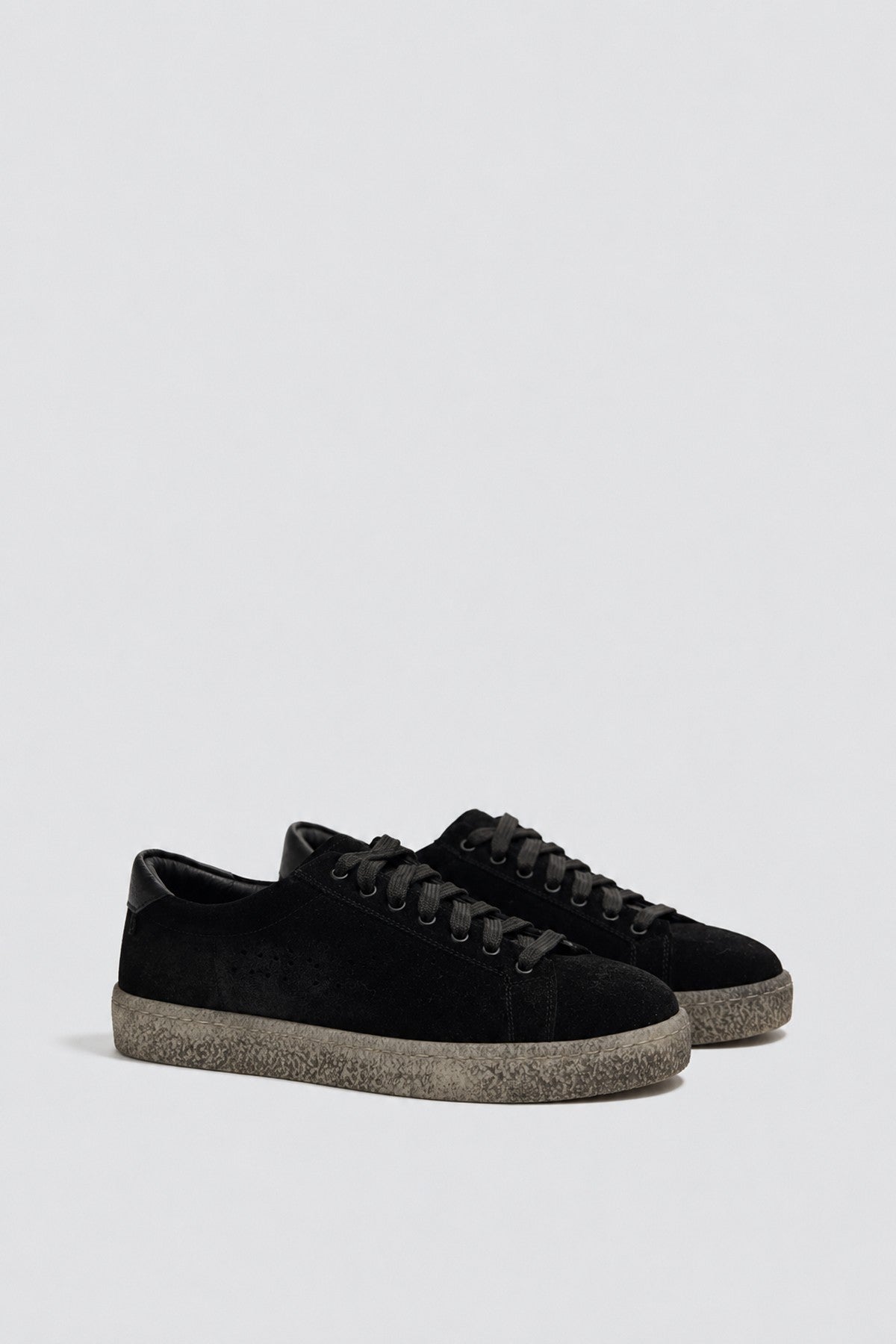 Contrast-Based 100% Suede Sneaker