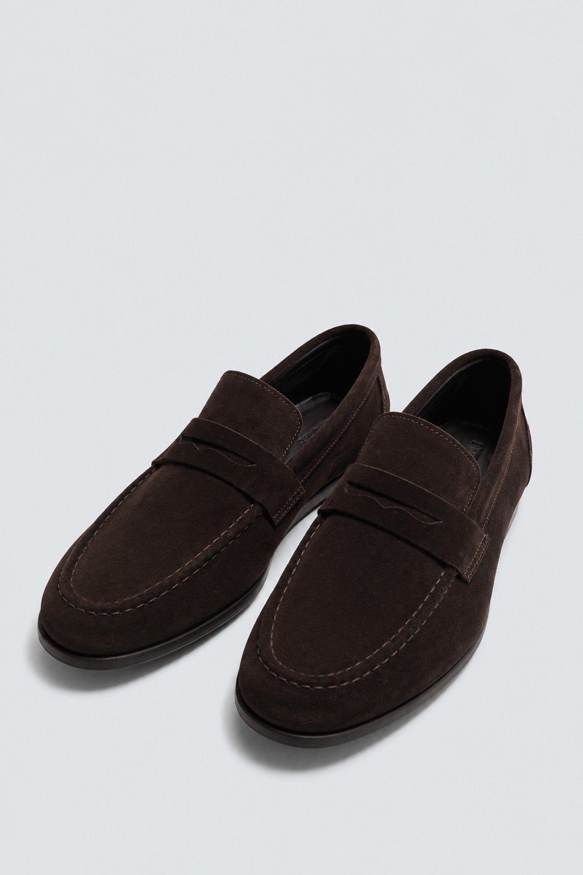 100% Suede Loafer with a Thin Sole