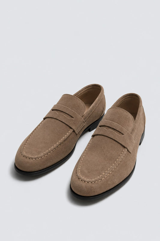 100% Suede Loafer with a Thin Sole