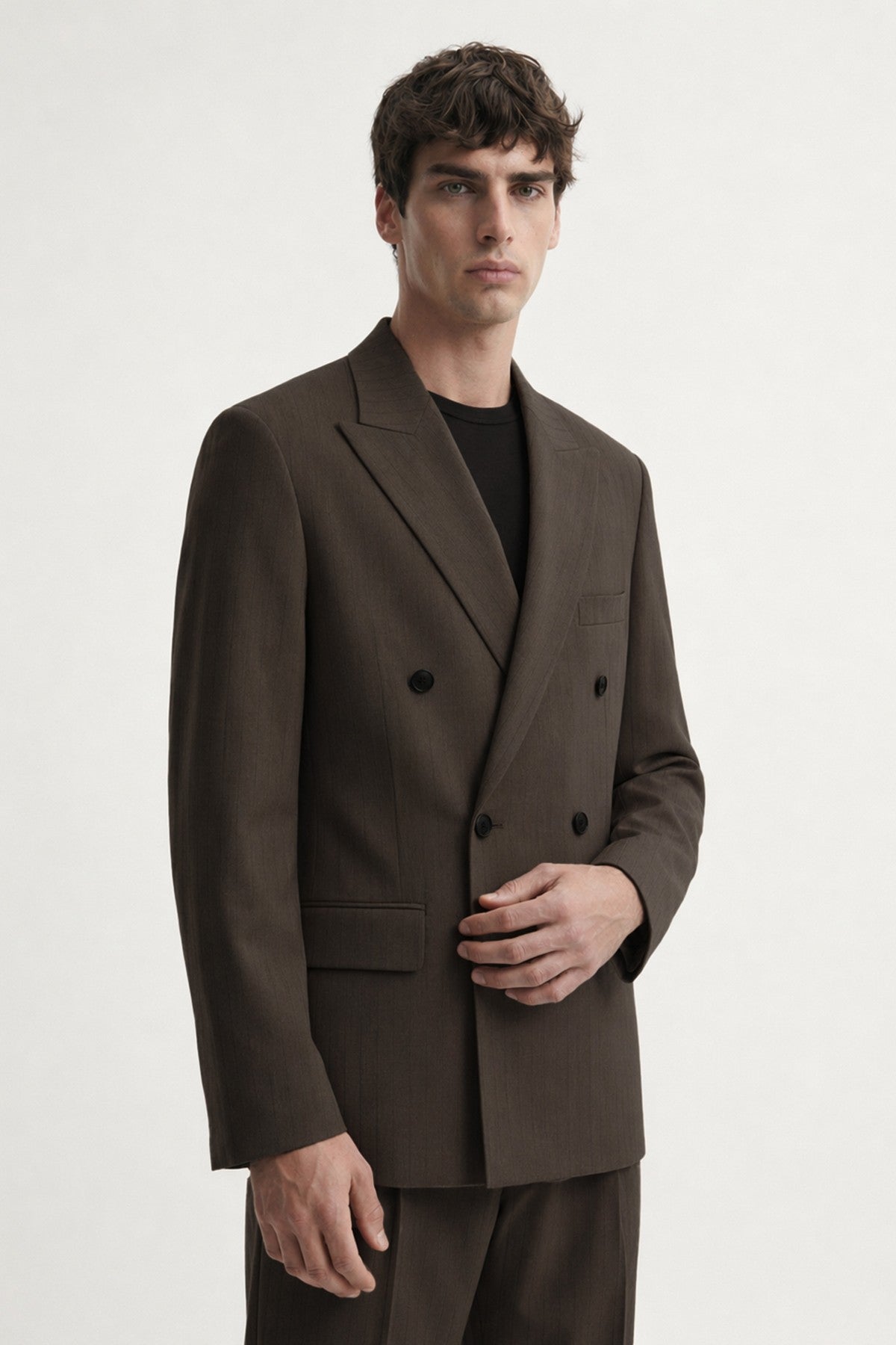 Antioch Cross-Striped Men's Suit