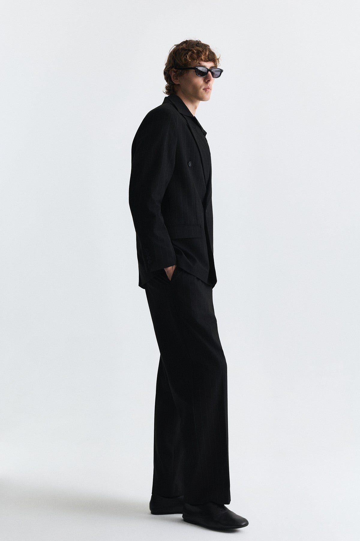 Relax Fit Striped Double-Breasted Suit
