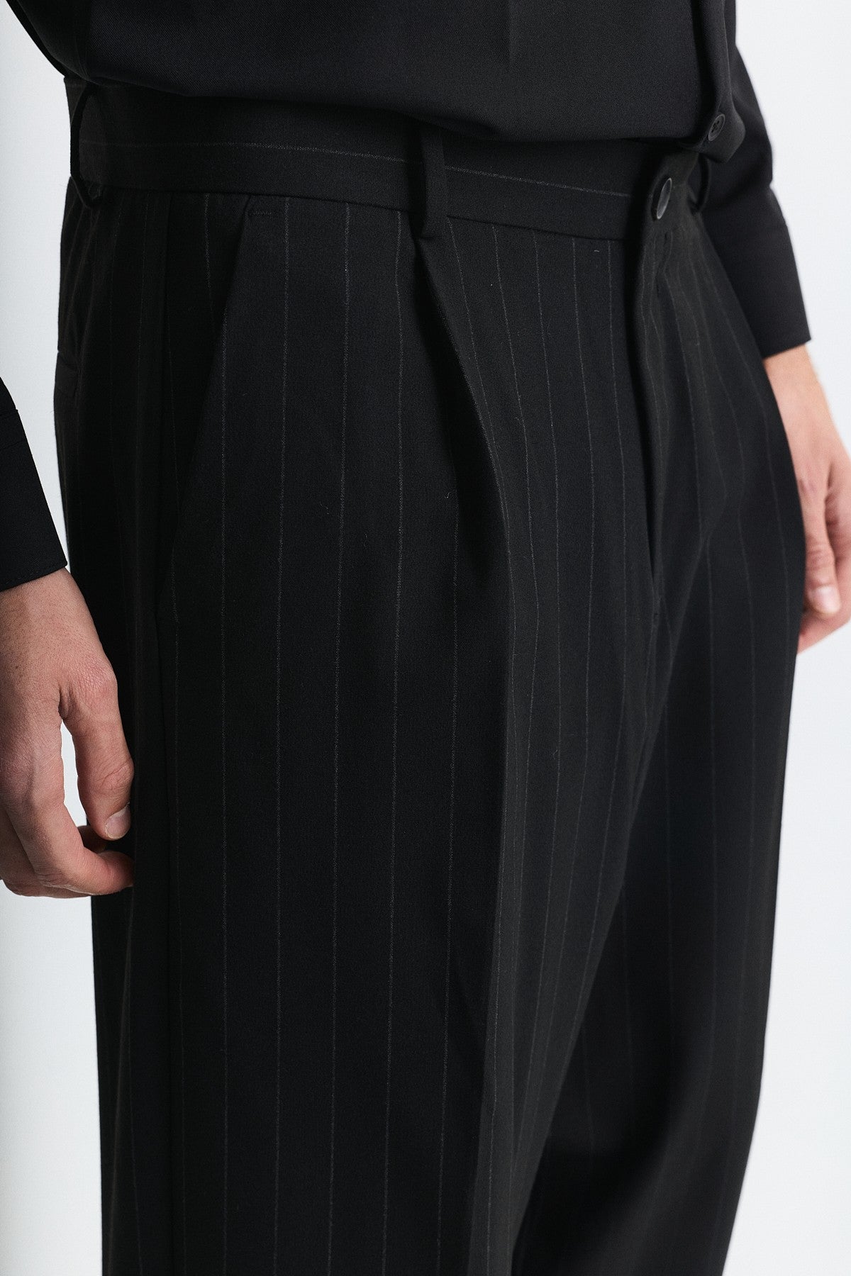 Relax Fit Striped Double-Breasted Suit