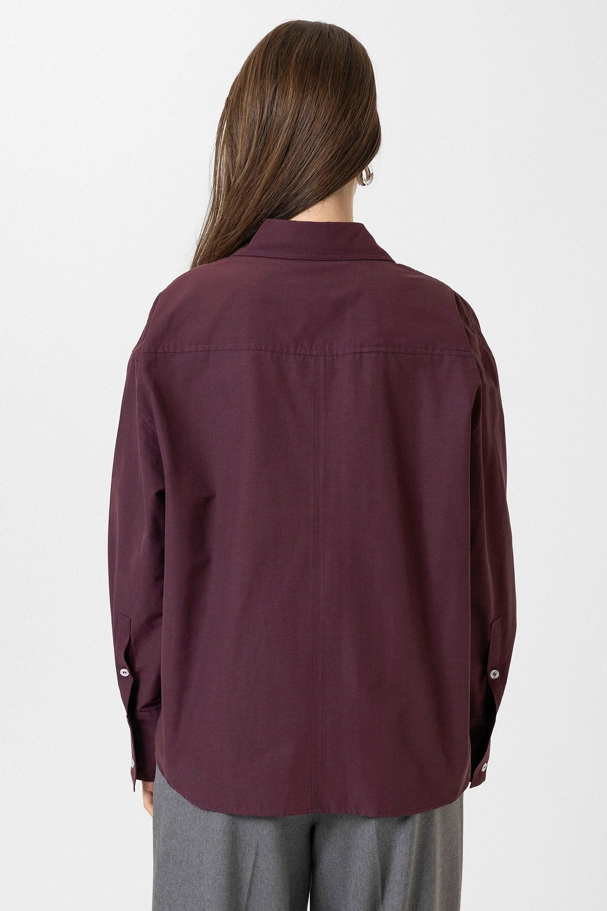 Antioch Women's Basic Poplin Shirt