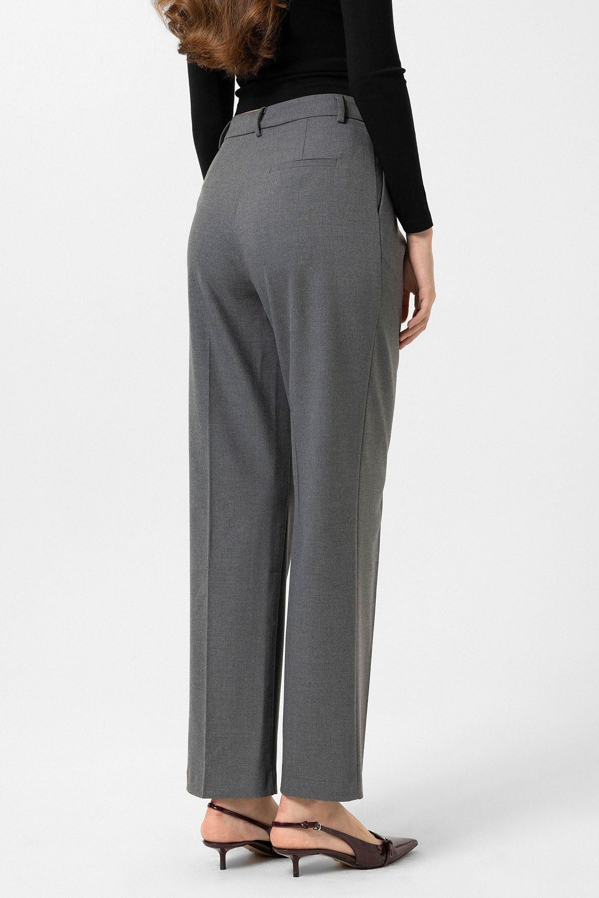 Antioch Women's High-Waisted Pleated Pants