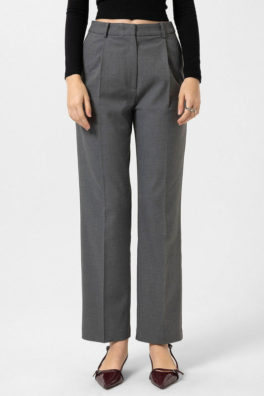 Antioch Women's High-Waisted Pleated Pants