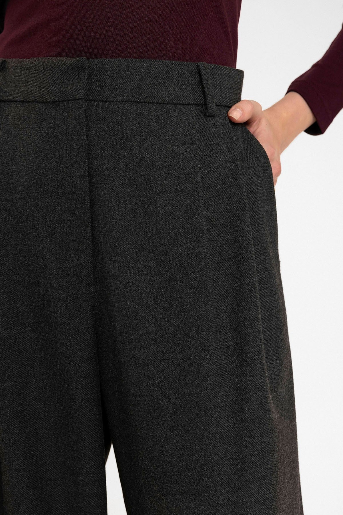 Women's High-Waisted Pants with Seam Details, Straight Fit