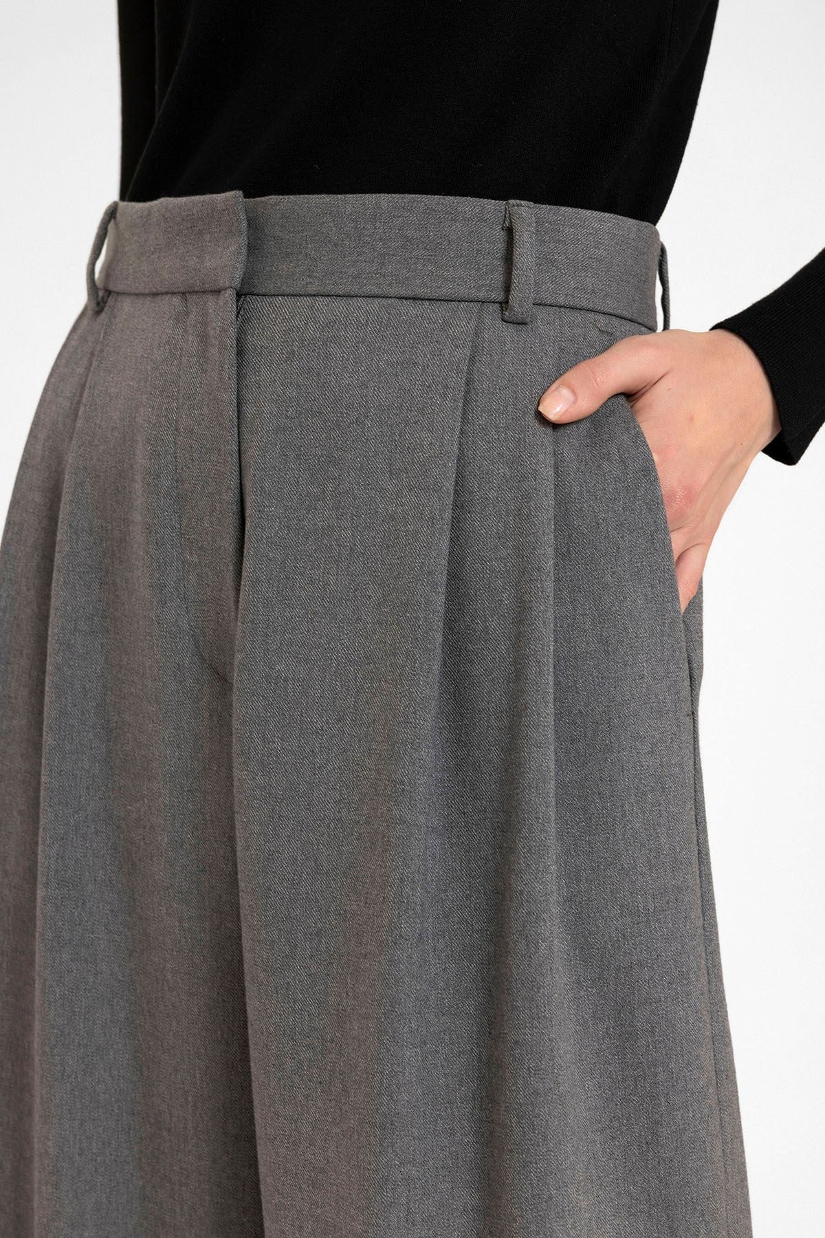 Women's High-Waisted Pants with Seam Details, Straight Fit
