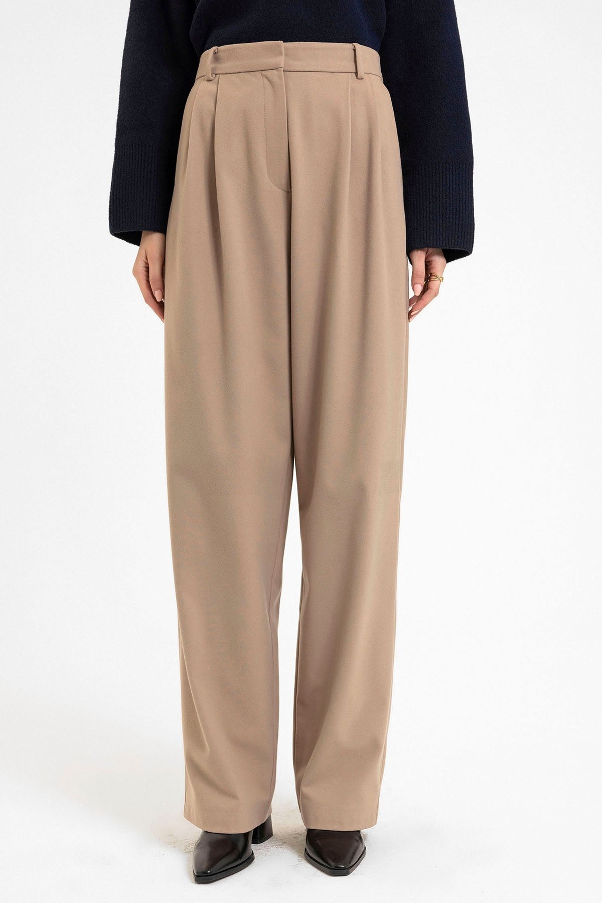 Women's High-Waisted Pants with Seam Details, Straight Fit