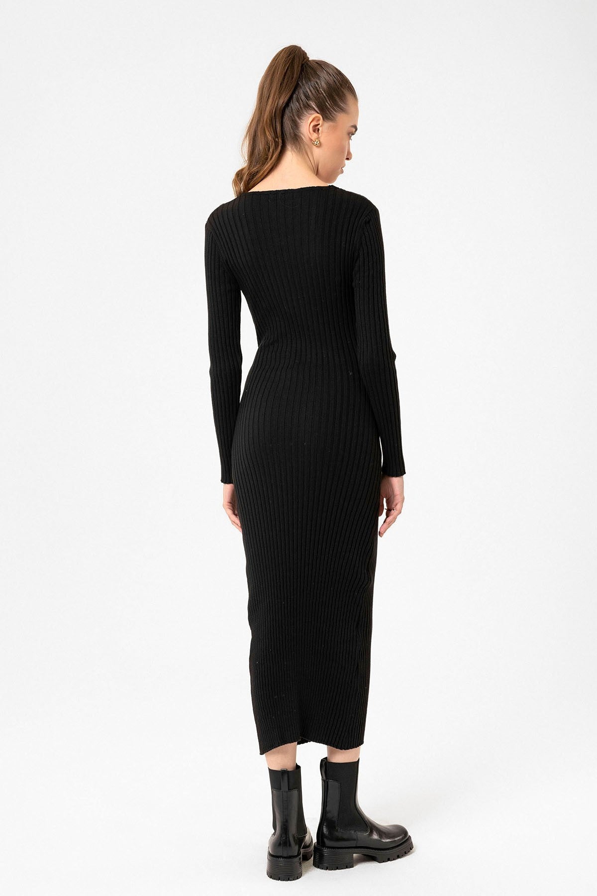Antioch Women's Ribbed Midi Knit Dress