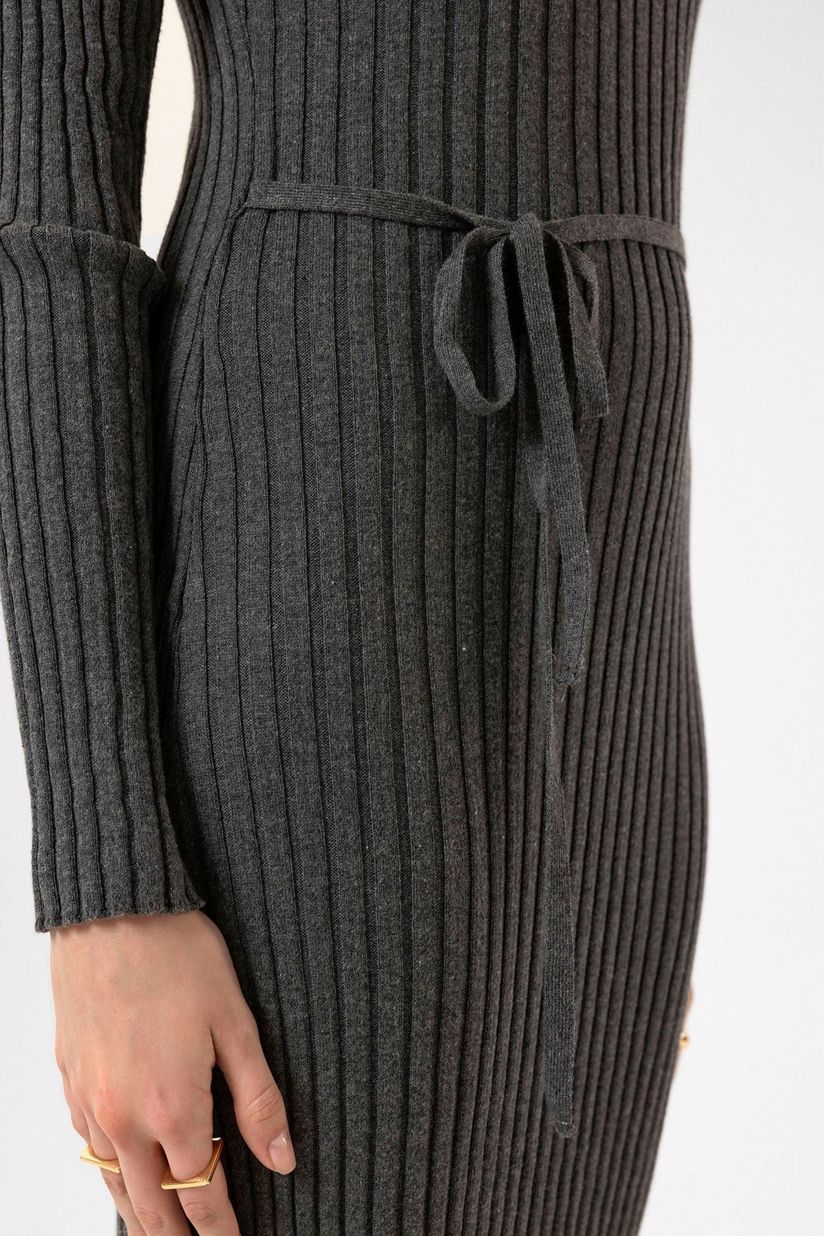 Antioch Women's Ribbed Midi Knit Dress