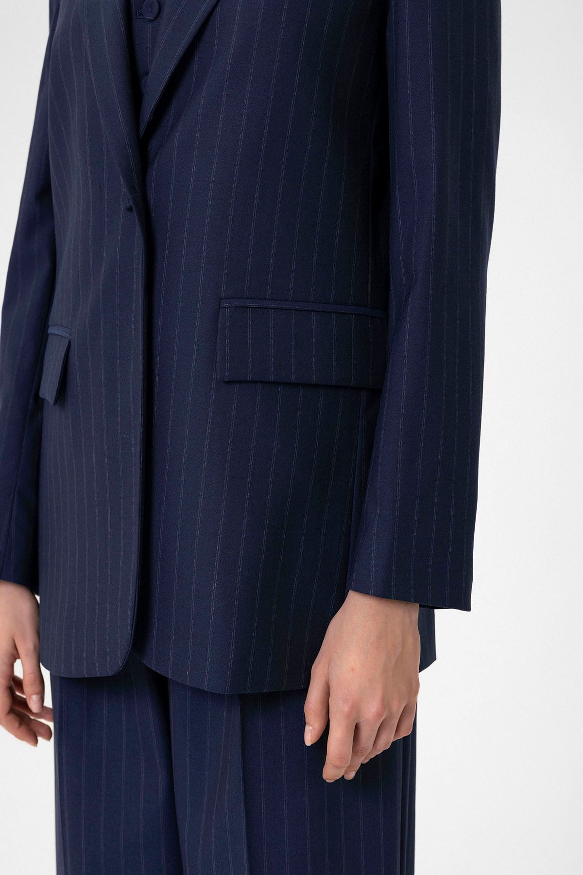 Antioch Women's Single-Button Striped Blazer Jacket