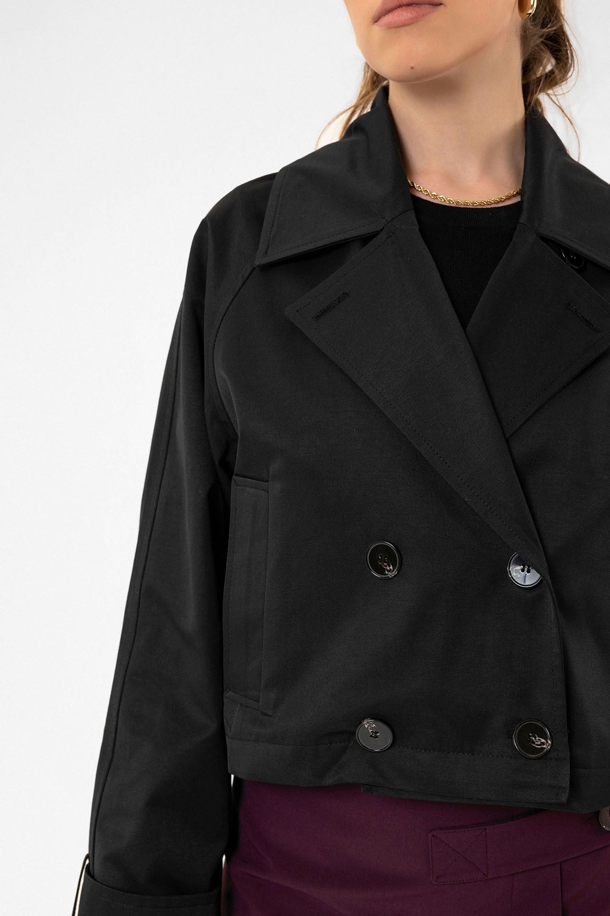 Antioch Women's Double-Breasted Short Trench Coat