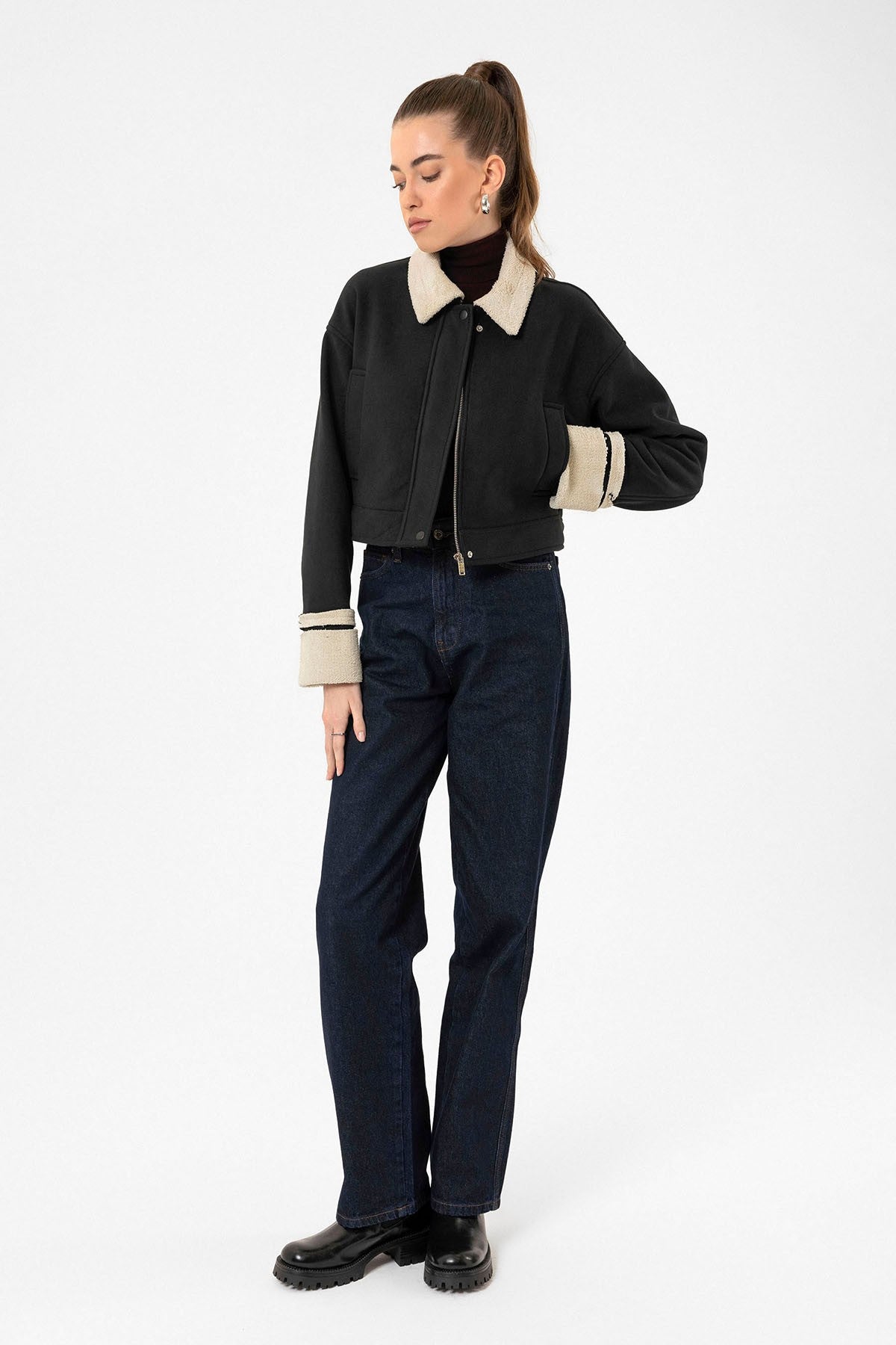 Antioch Women's Textured Coat with Lining Details