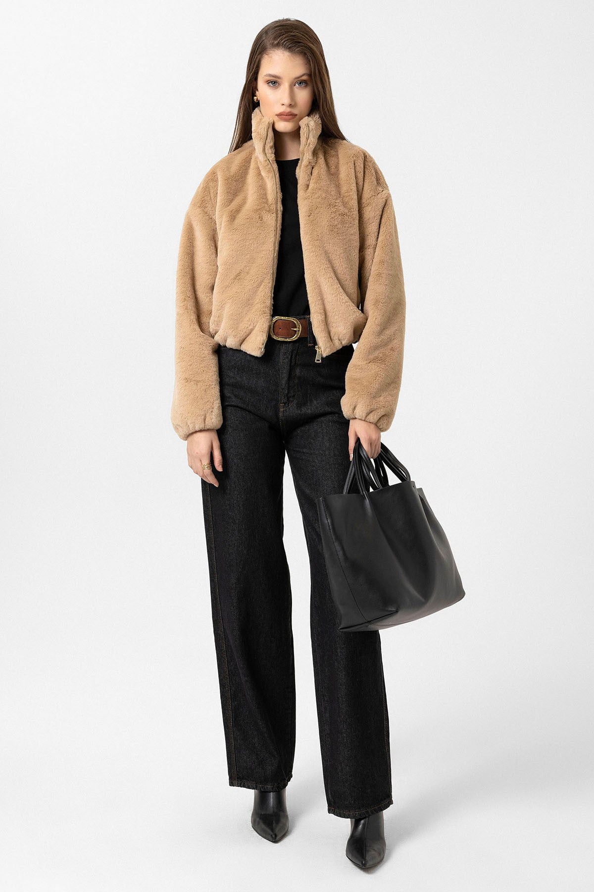 Antioch Women's Elastic-Waist Faux Fur Coat