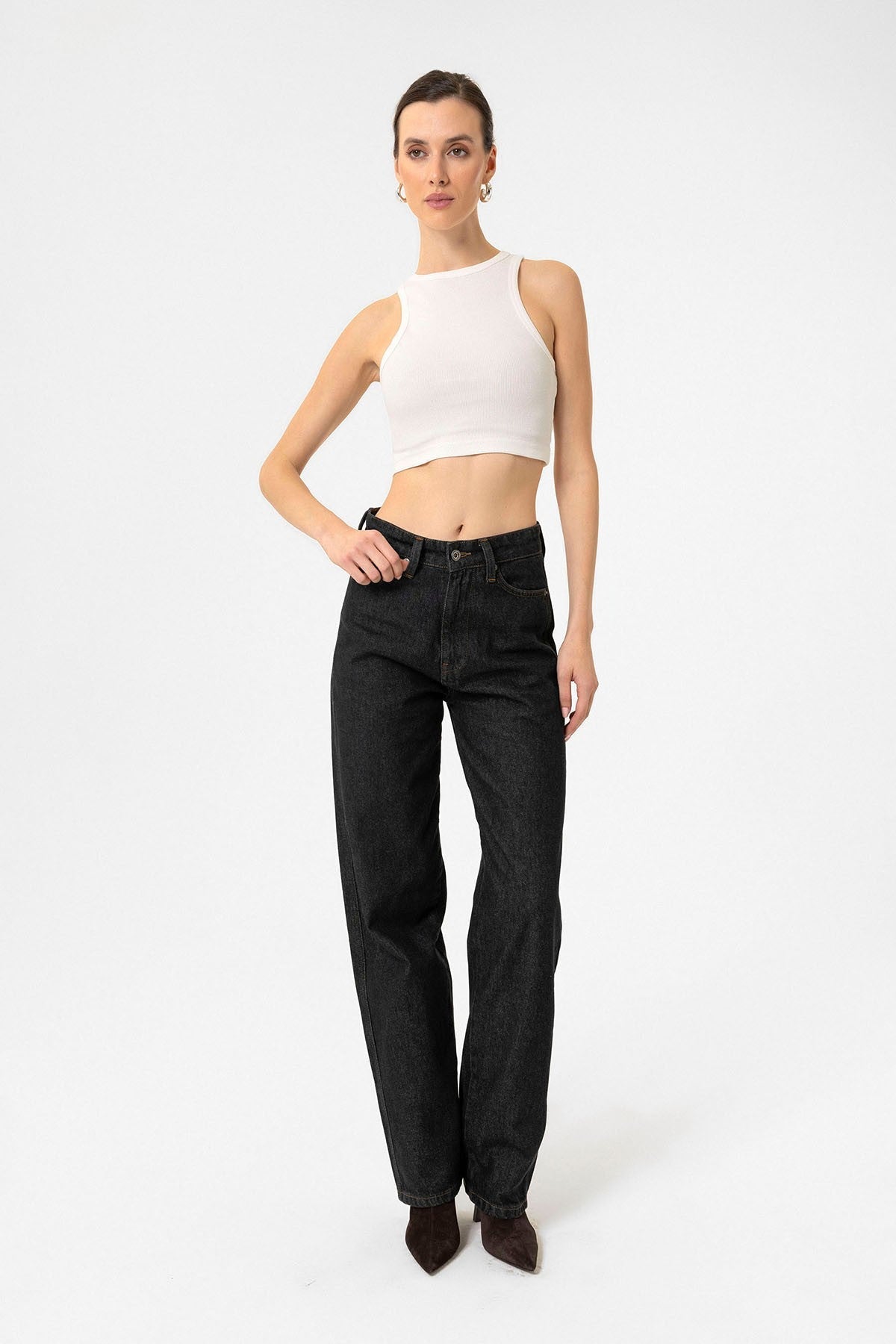 Antioch Women's Ribbed Crop Tank Top