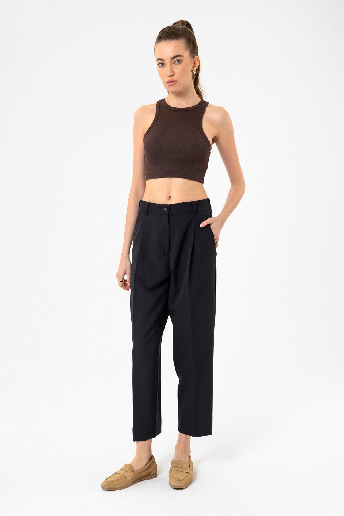 Antioch Women's Ribbed Crop Tank Top