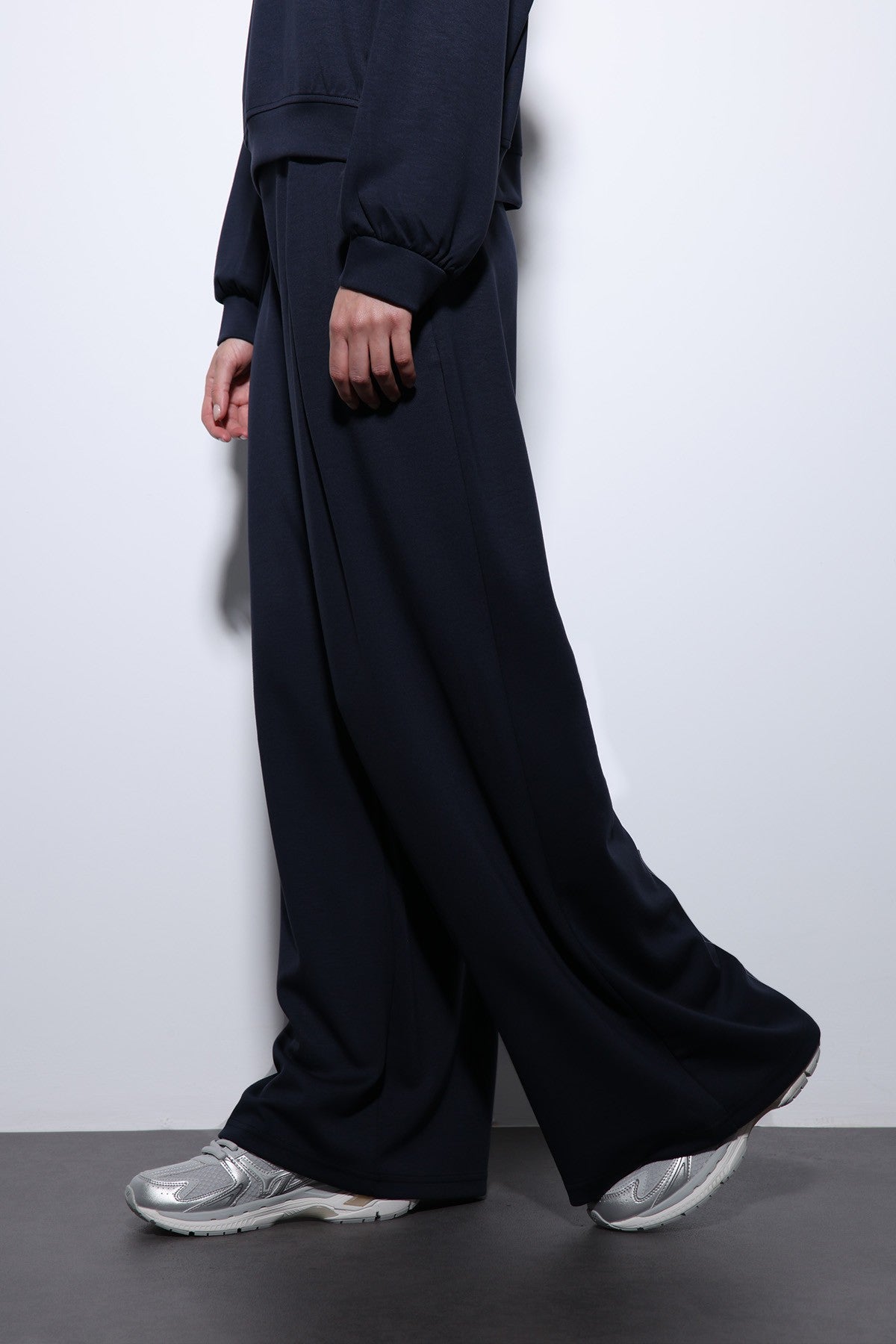 Antioch Wide-Leg Relaxed Women's Suit