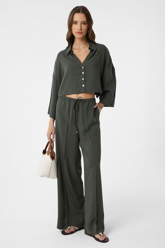 Antioch Crop Women's Shirt