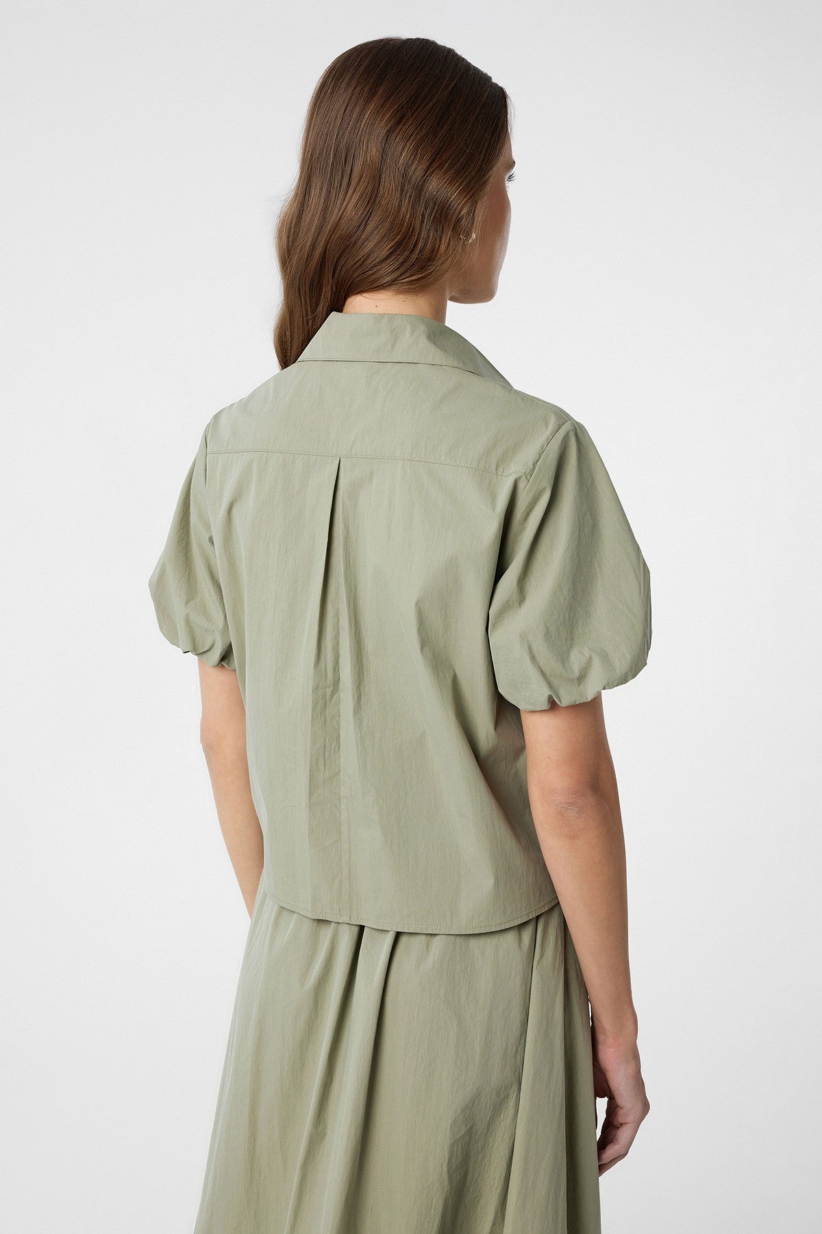 Antioch Women's Puff-Sleeve Shirt