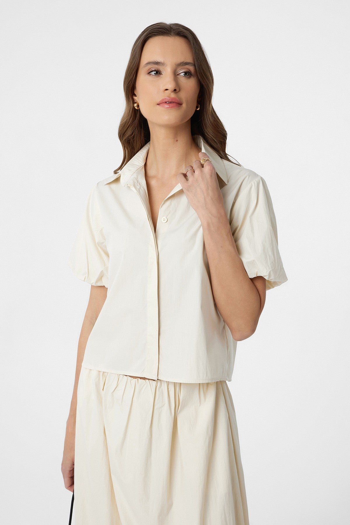 Antioch Women's Puff-Sleeve Shirt