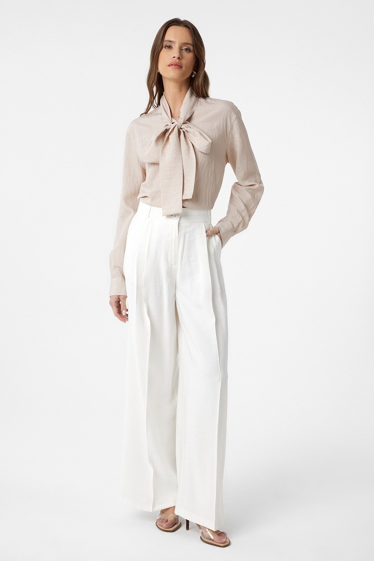 Antioch-Style Women's Shirt with a Scarf