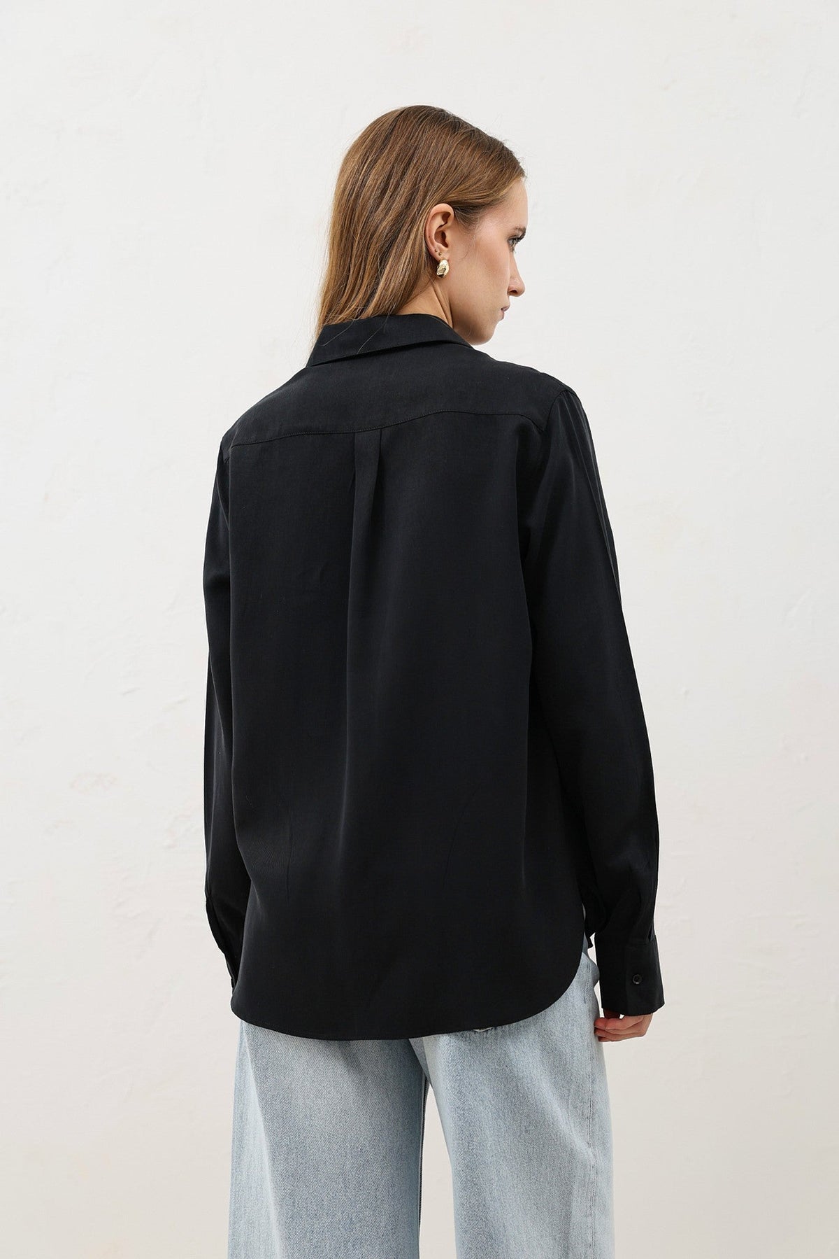 Antioch Premium Women's Shirt