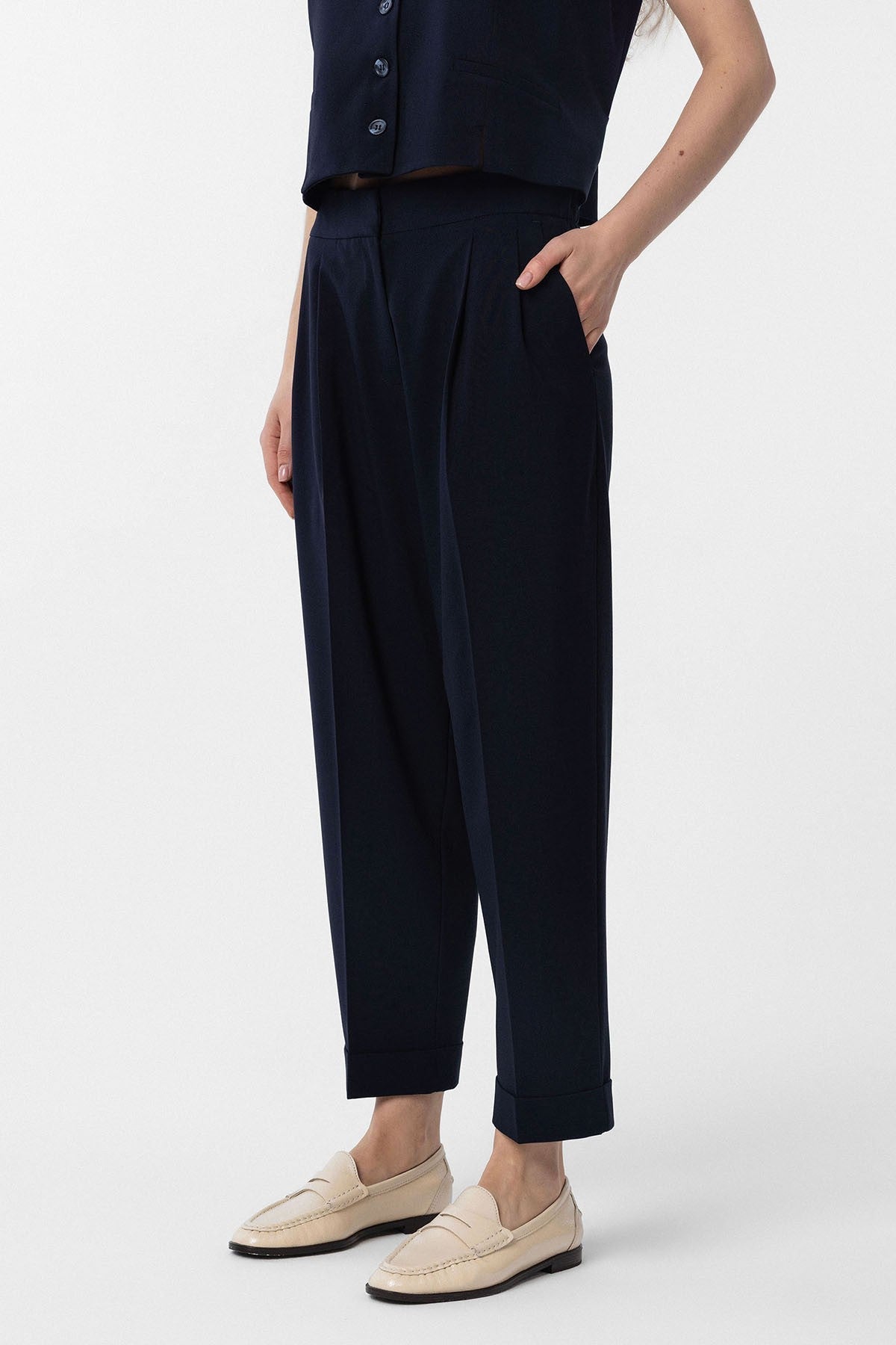 Antioch Women's Double-Cuff Pants with Pleats