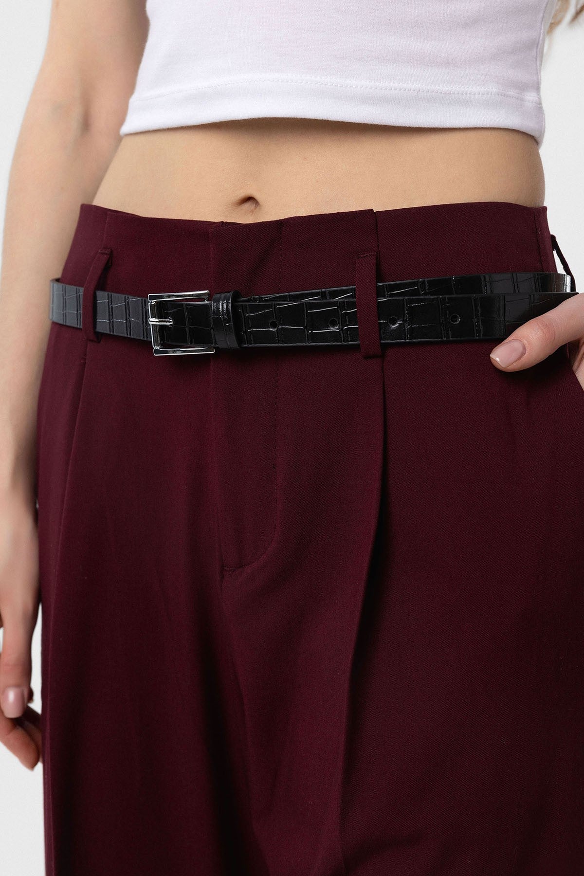 Antioch High-Waisted Pleated Women's Pants
