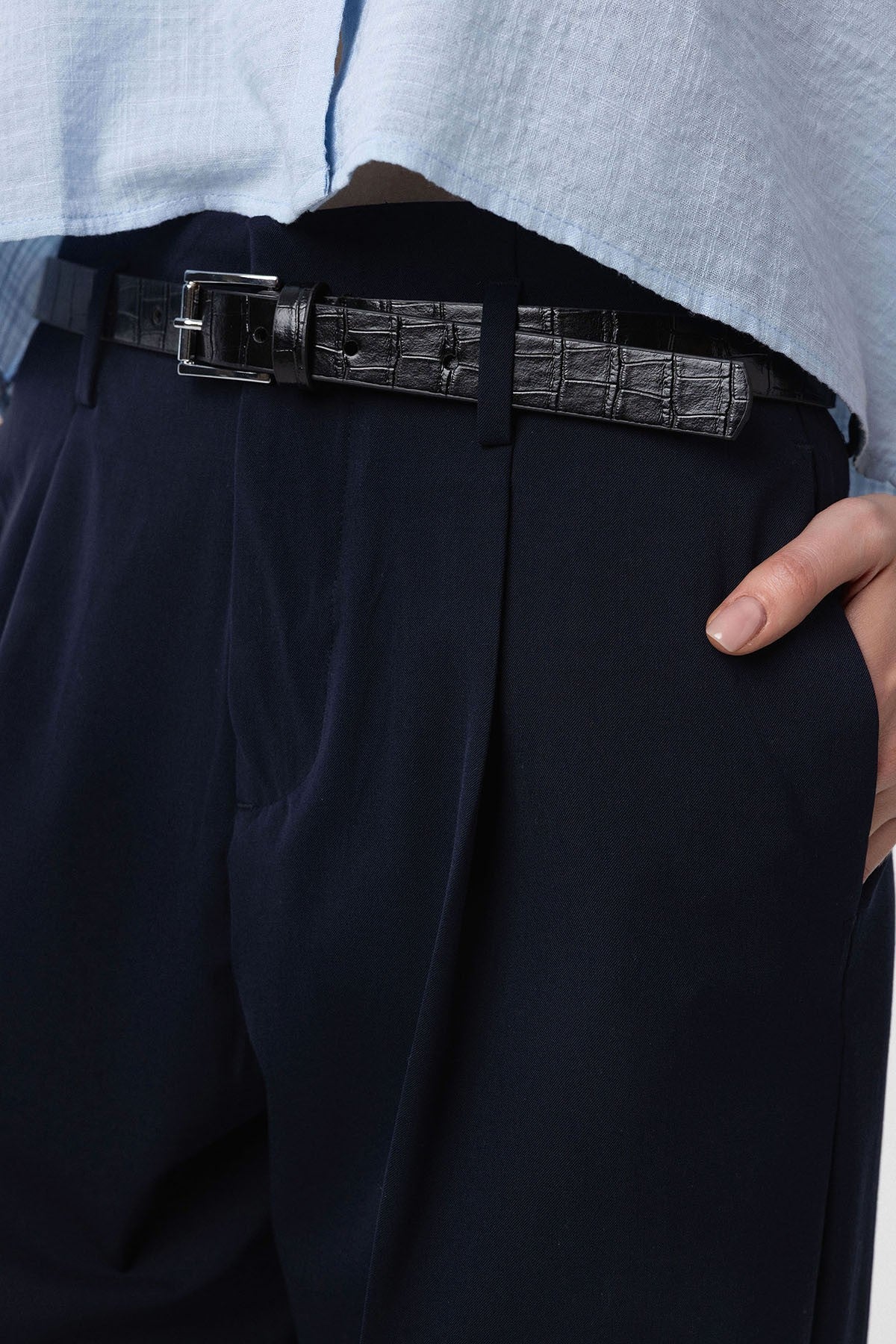 Antioch High-Waisted Pleated Women's Pants