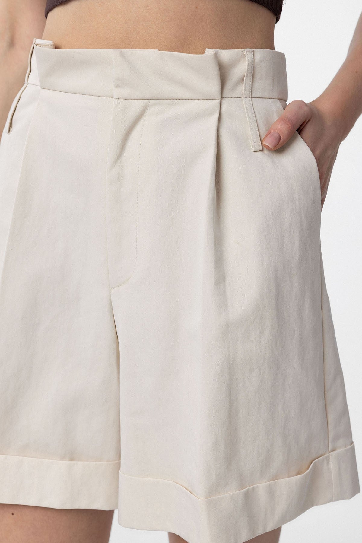 Antioch Women's High-Waisted Bermuda Shorts with Pockets