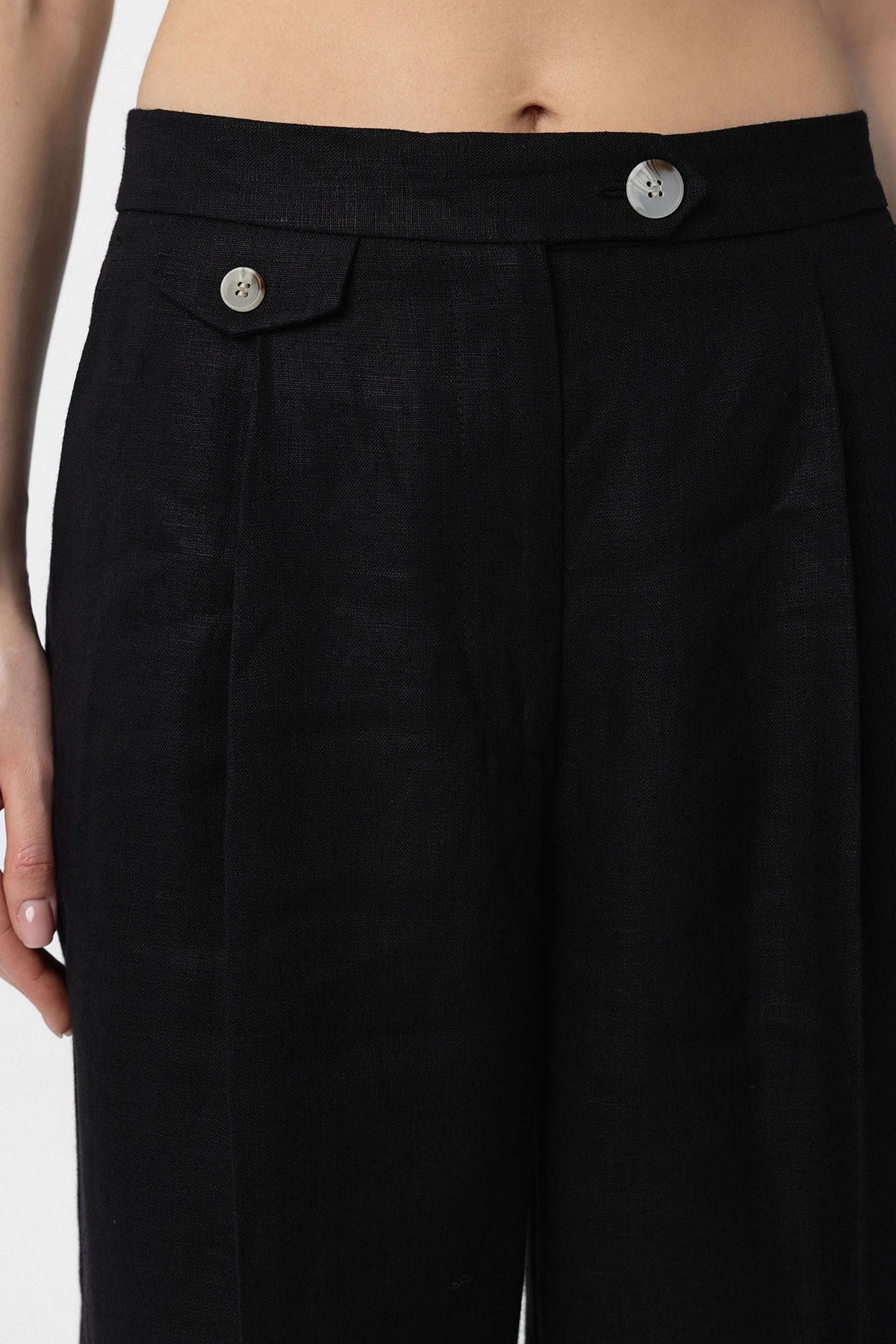 Antioch 100% Linen High-Waisted Pleated Women's Pants