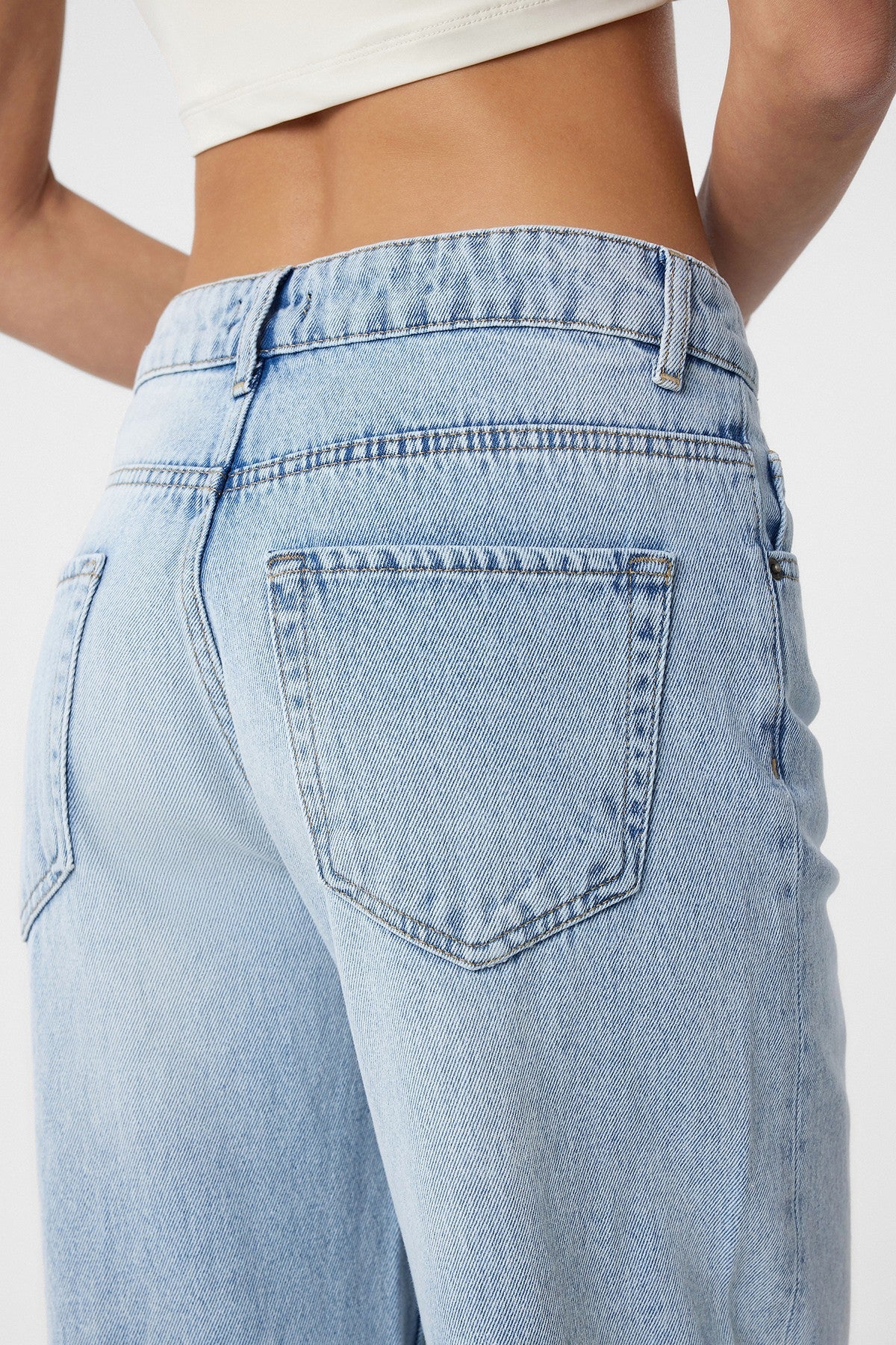 Antioch High-Waisted Women's Jeans
