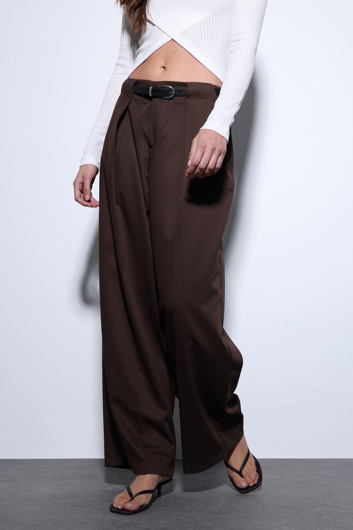 Antioch Pleated Wide-Leg Women's Pants