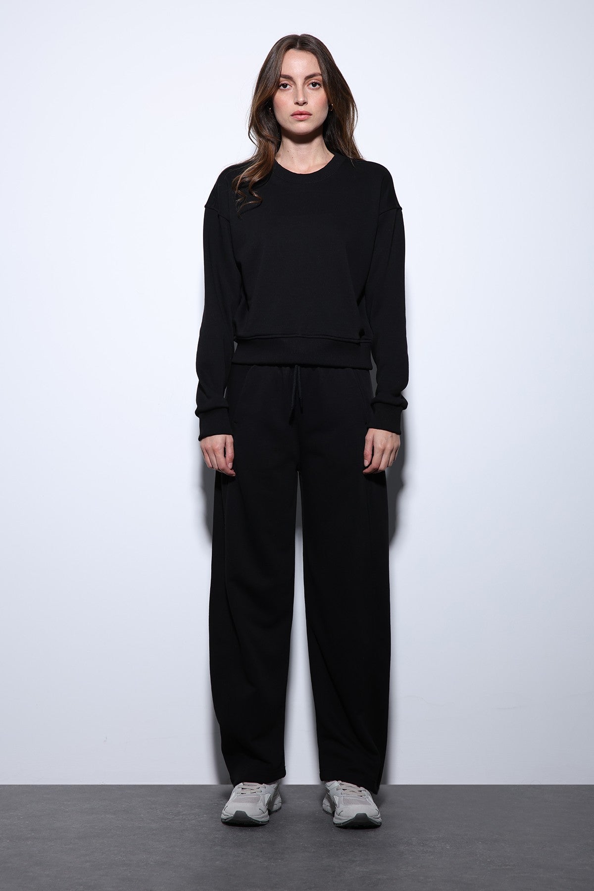 Antioch Basic Straight-Leg Women's Sweatpants