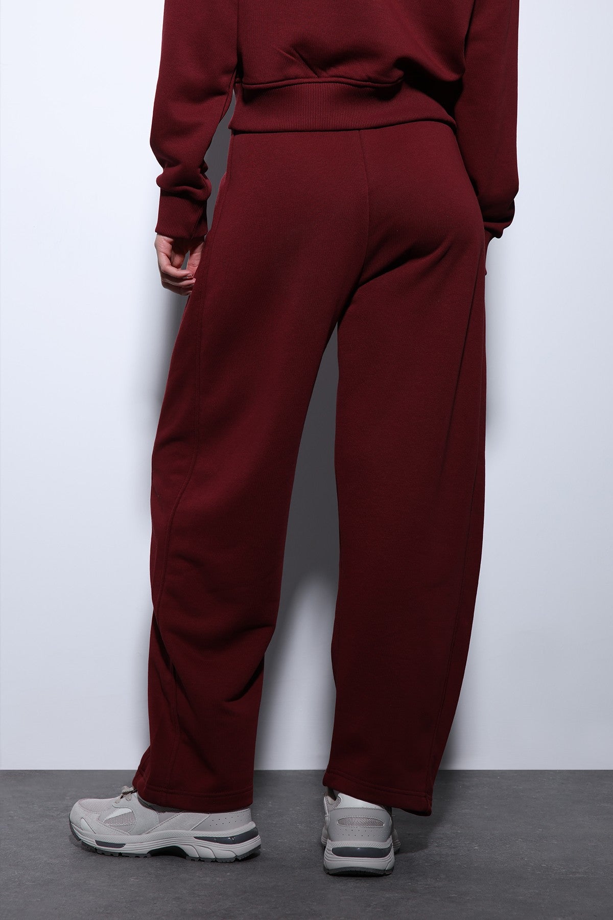 Antioch Basic Straight-Leg Women's Sweatpants
