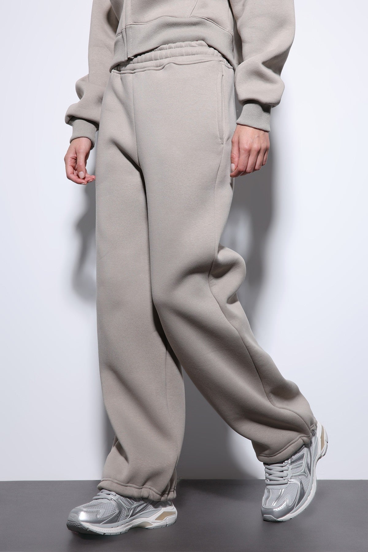 Antioch Basic Adjustable-Leg Women's Sweatpants