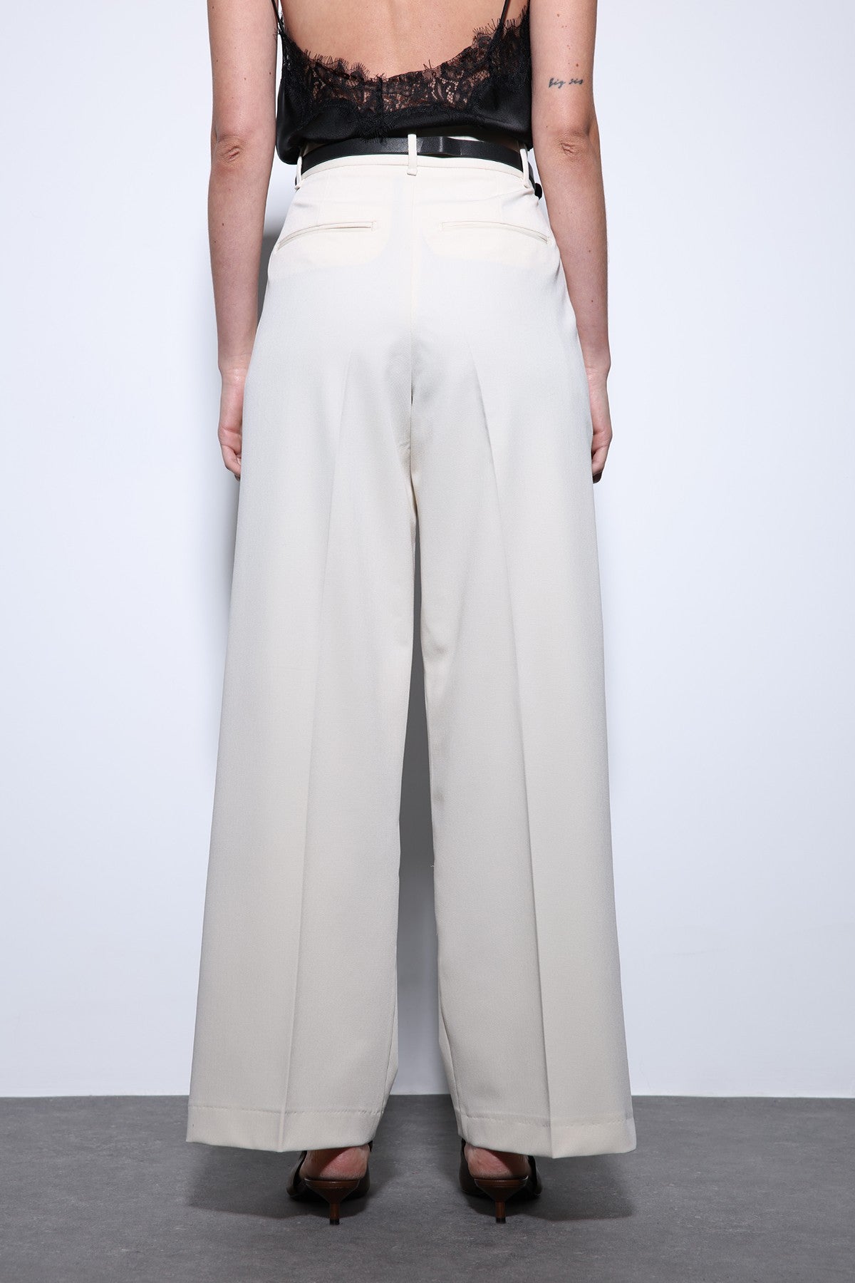 Antioch Wide-Leg Women's Pants